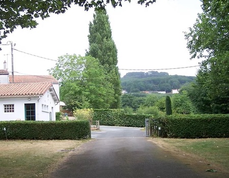 Camping du lac Pouzauges, 3* - 5