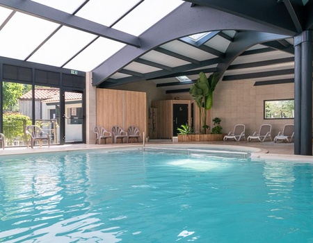 Camping Les Cyprès, 4* - 5