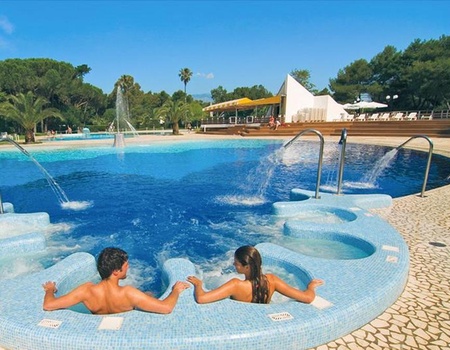 Camping Villaggio Baia Domizia, 4* - 4