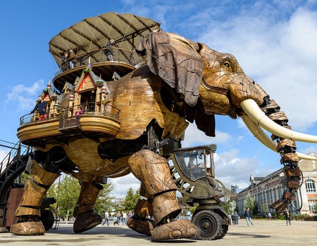 Découverte de la ville de Nantes avec pass voyage et cocktail sur mesure - 4* - 1