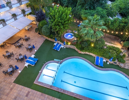 Hôtel GHT Neptuno 3* - Tossa de Mar - 1