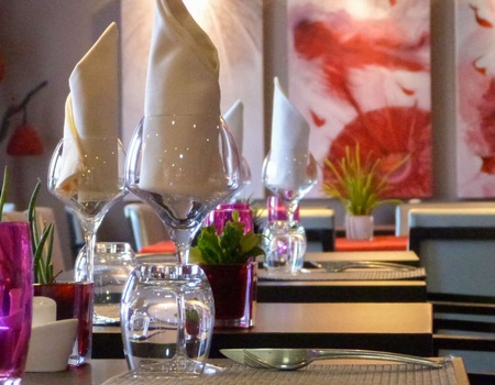 Verblijf met gastronomie en wellness: diner, massage en champagne in de Hautes-Alpes - 3*