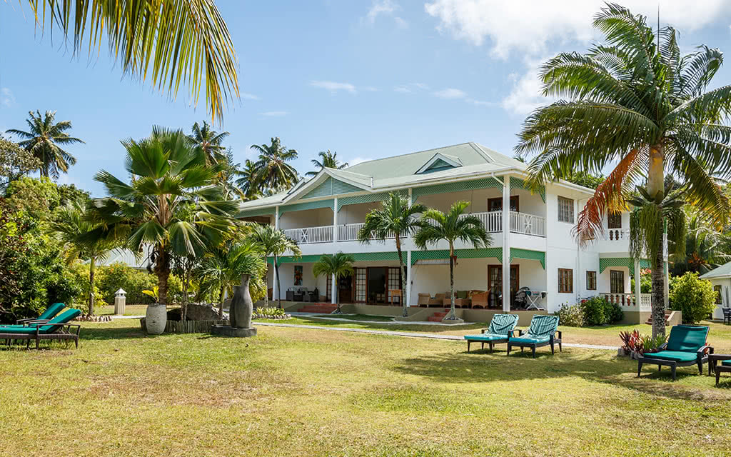 COMBINÉ 2 ILES : MAHÉ + PRASLIN L'Habitation Cerf Island + Villas de Mer 12 nuits *** - 5