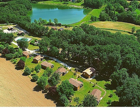 Camping Les Chalets de Dordogne, 3* - 1