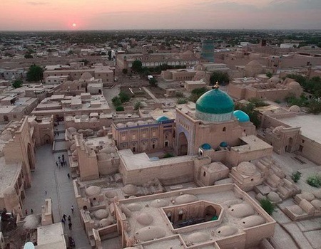 CIRCUIT BAZARS ET MEDERSAS SUPERIEUR - Asie, Ouzbekistan - Image 1