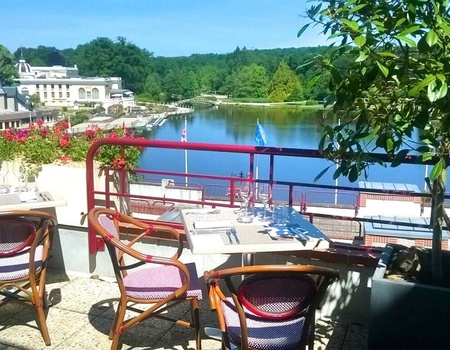 Détente avec dîner, vue sur le Lac et Spa à Bagnoles de l'Orne - 3* - 1