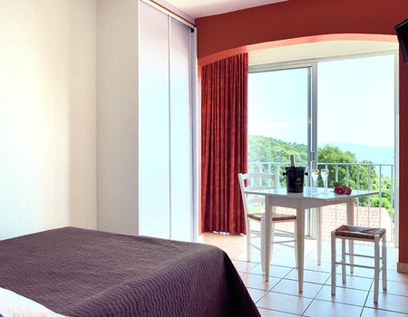 Hôtel Alata 2* - 1