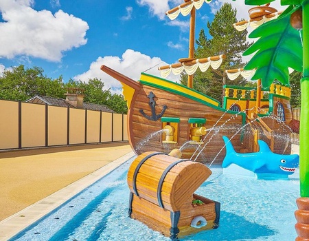 Camping Les Terrasses du Lac, 4* - 4