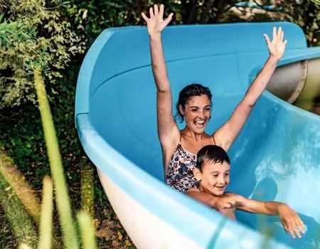 Yelloh! Village Domaine Berrua, 4* - 2