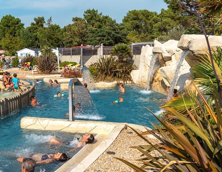 Camping Les Genêts, 5* - 4