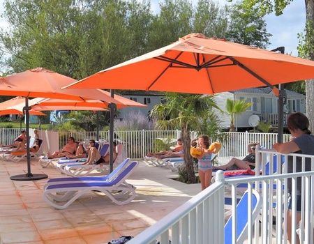 Camping les Etangs du Plessac 4* - 5