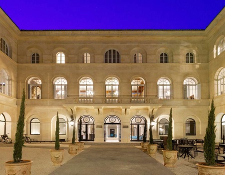 Escapade gourmande avec accès spa dans un 5* à Nîmes - 5* - Gard - Nîmes, Languedoc Roussillon - Image 1
