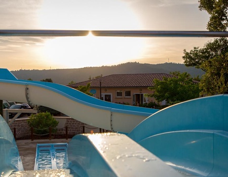 Camping Paradis La Pinède, 4* - 4