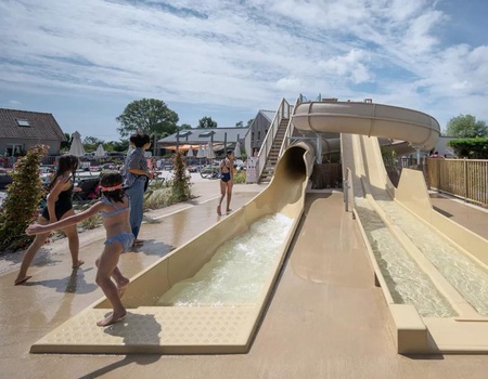 Flower Camping les Aubepines, 4* - 4