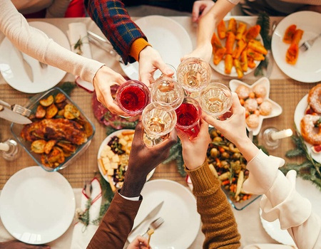 Soirée pétillante pour le Nouvel An 2026 à Avignon avec dîner spécial - 4* - 1