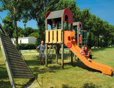 Camping Les Embruns d'Oléron, 4* - 4