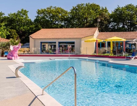 Camping maeva Escapades le Bois Joli, 4* - 2