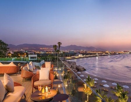 Crowne Plaza Muscat 4* - 5