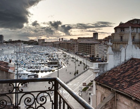 New Hôtel Le Quai - Vieux Port 4* : Hôtel + Train - Marseille, Côte d'Azur - Image 4