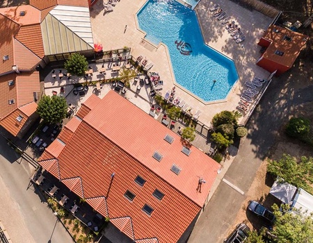 Camping Les Cyprès, 4* - 2