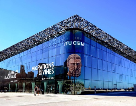Découvrez Marseille en famille avec entrées pour le Mucem - 3*