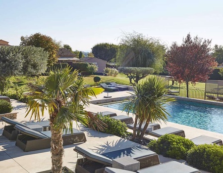 Détente et prestige dans un cadre d'exception près de Manosque - 4*