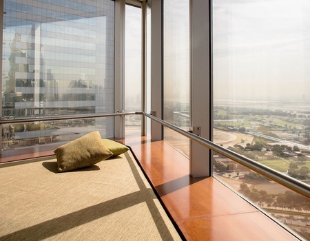 Jumeirah Emirates Towers - 5