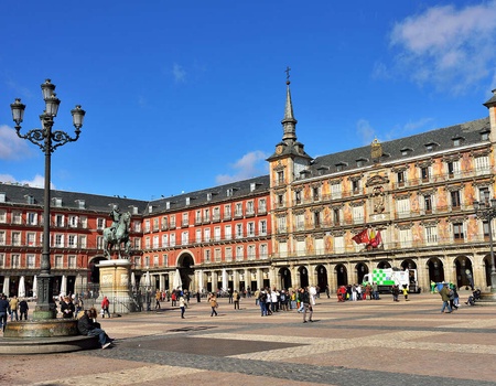 Découvrez Madrid et profitez d'une dégustation de jambon ibérique près de Plaza Mayor - 4*