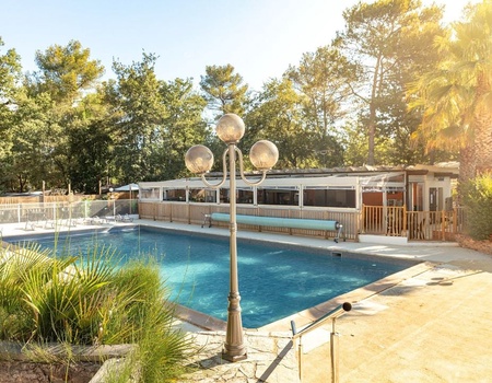 Camping Domaine de la Sainte Baume, 4*