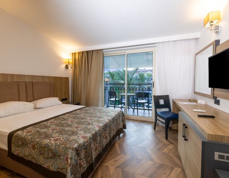 Hôtel Crystal Aura Aqua Collection 5* - 2