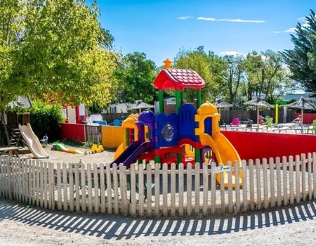 Camping La Garenne, 3* - 4