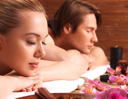Romantisme et détente avec baignoire et massage - 4* - 1