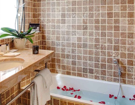 Escapade romantique avec champagne et dîner, au coeur de Rouen - 5* - 1