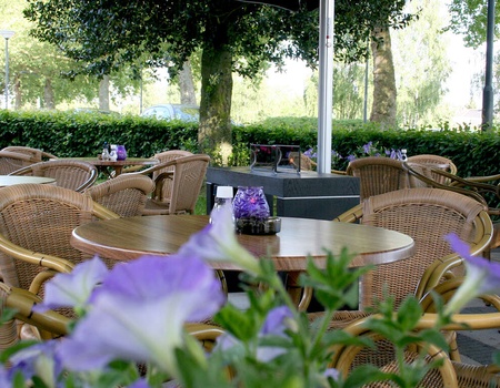 Profitez d'une journée merveilleuse dans le plus beau parc d'attractions des Pays-Bas, efteling. - 4* - 2