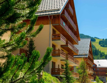 Résidence Goelia Les Chalets de Valoria 3* - France, Alpes du Nord, Savoie - Valloire - Image 1