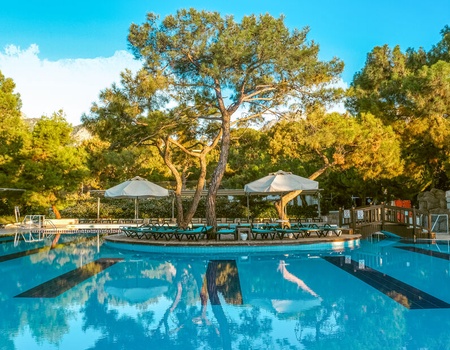 Crystal Prestige Pearl Collection 5* - 3