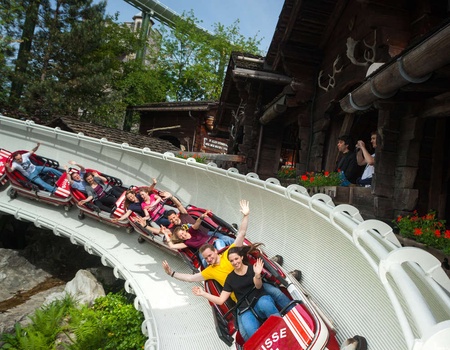 Partez pour une escapade pleine de sensation à Europa-Park ! (1 heure du parc) - 4*