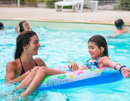 Flower Camping Saint Lambert, 3* - 4