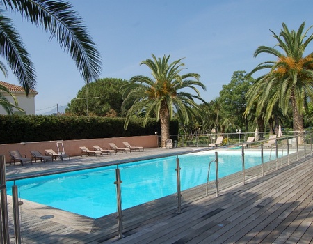 Hôtel La Madrague 3* (vols réguliers) - 2