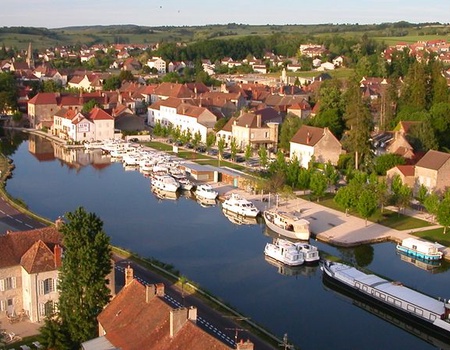 Croisière au coeur de la Bourgogne, ses vins et ses saveurs régionales (formule port-port) - Côte d'Or - Dijon, Centre - Image 1