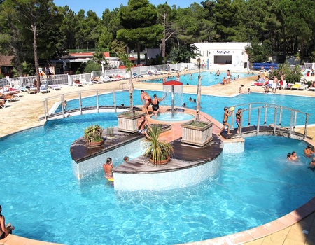 Camping Taxo les Pins, 4* - 5