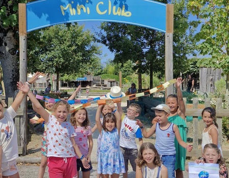 Camping La Grand Métairie - Camping Paradis, 4* - 5