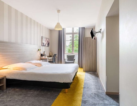 Weekend en amoureux avec champagne et accès Spa en suite à Dinan - 3* - 5