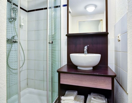 Comfort Aparthotel Les Hauts d'Annecy : Logement + Train - Haute Savoie - Annecy, Alpes du Nord - Image 5