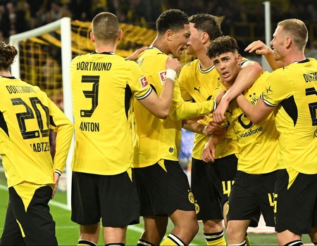 Match foot Borussia Dortmund - Saison 2026-2027 + Hôtel 3* - Allemagne, Europe du Nord - Image 3