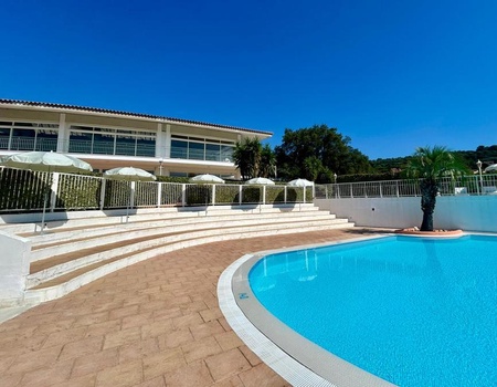 Camping Le Parc des Chênes, 3* - 3