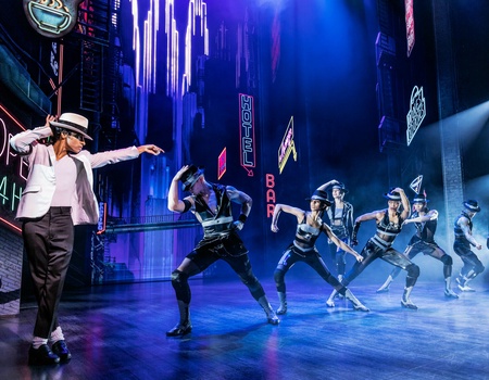 Comédies Musicales à New York - Broadway Theatre NYC (MJ The Musical + Buena Vista Social Club) avec Hôtel 4* - New York, Etats-Unis - Image 1