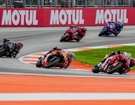 Grand Prix de MotoGP de Valencia avec Hôtel 4* - 4