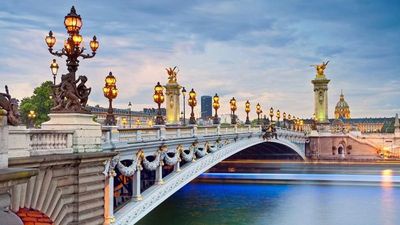 Croisière culturelle au fil de la Seine ; Versailles, Paris et la Normandie (formule port/port) - Paris, Ile de France - Image 1