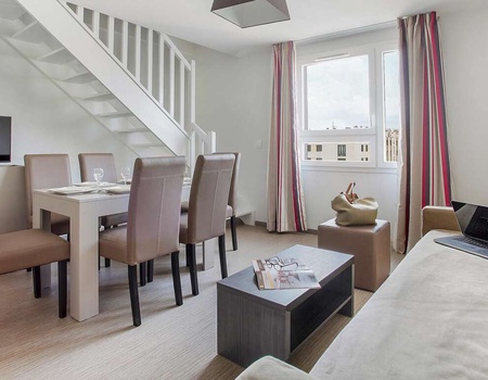 Séjour en appartement duplex à Marseille - 3* - 1